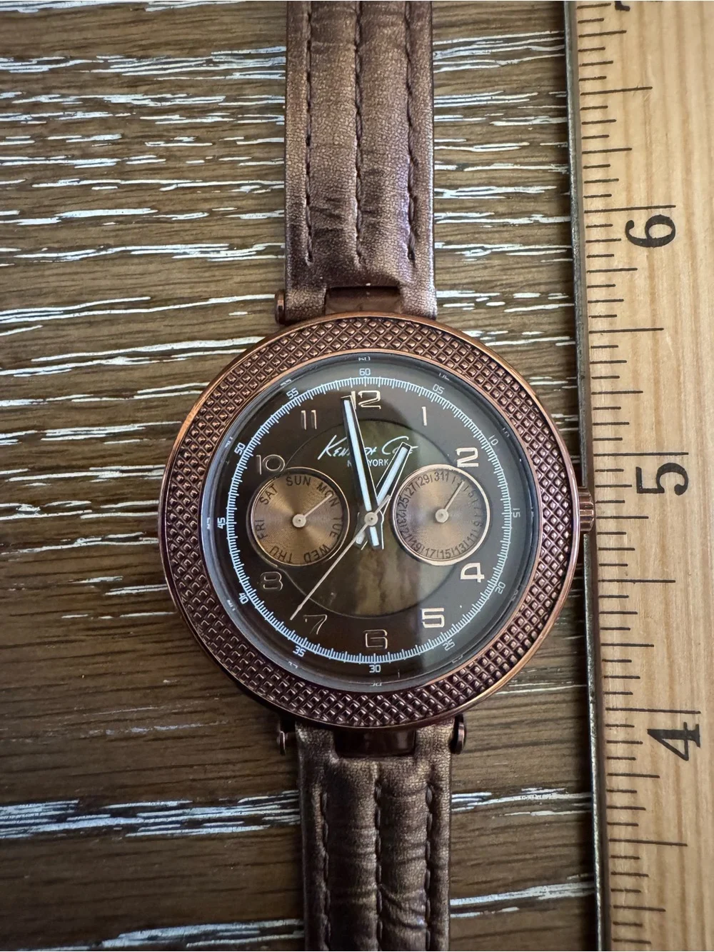 Kenneth Cole Women's Brown l/Bronze plated watch